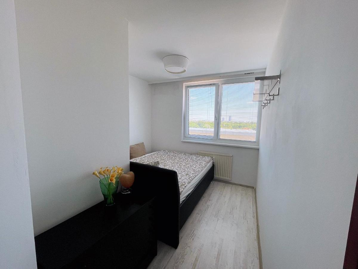 Schone Wohnung Mit Dachterrasse Vienna Luaran gambar